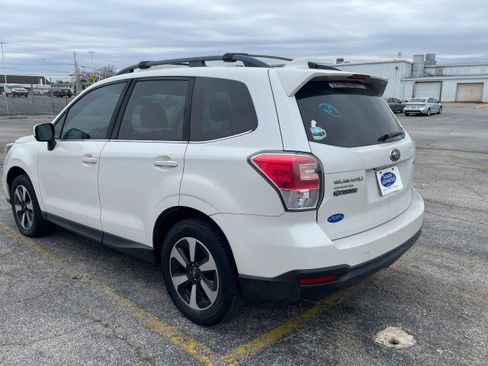Used 2018 Subaru Forester 2.5i Limited image 2