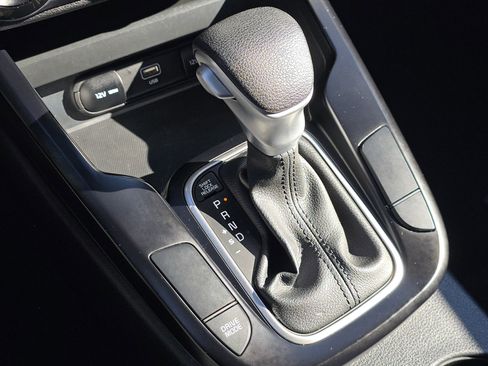 Used 2024 Kia Soul LX w/ Option Group 015 image 24