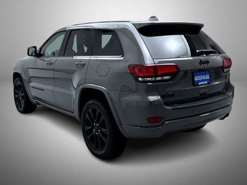 Used 2021 Jeep Grand Cherokee Laredo X AWD/4WD image 7