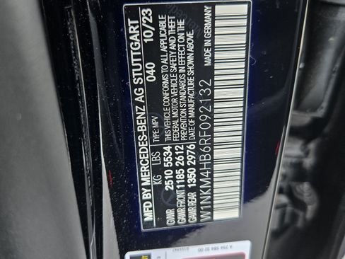 Used 2024 Mercedes-Benz GLC 300 4MATIC image 33