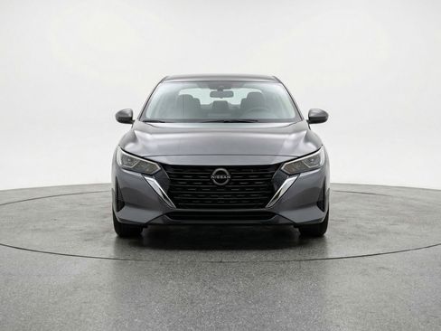 Used 2025 Nissan Sentra S image 2