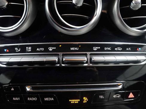 Used 2017 Mercedes-Benz C 300 Cabriolet image 49