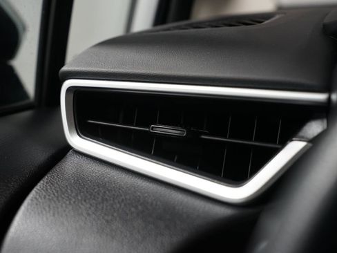 Certified 2024 Toyota Corolla LE image 23