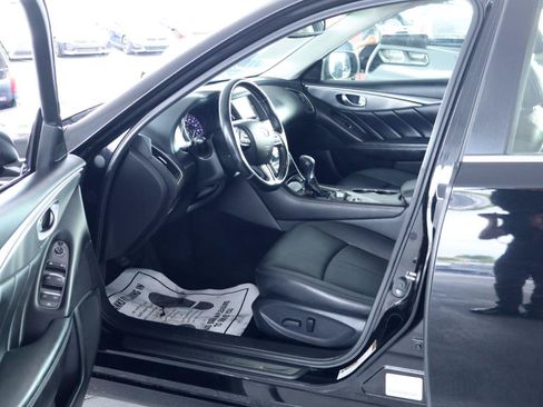 Used 2016 INFINITI Q50 3.0t Premium AWD/4WD image 14