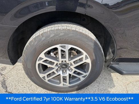 Used 2025 Ford Expedition Active AWD/4WD image 32