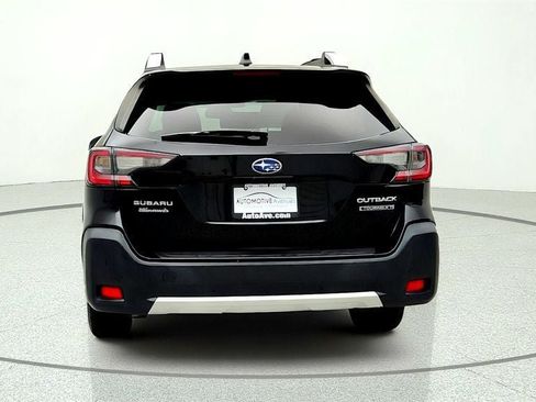 Used 2023 Subaru Outback Touring XT AWD/4WD image 6