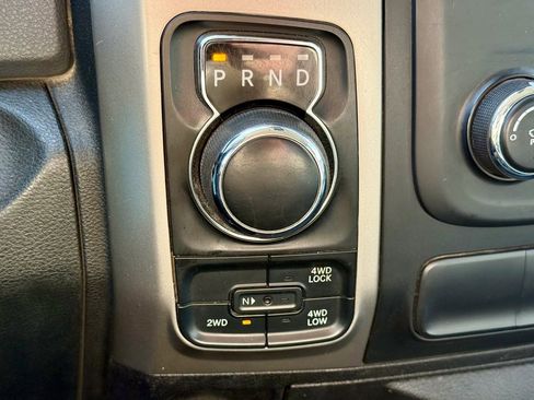 Used 2014 RAM 1500 Classic SLT image 20