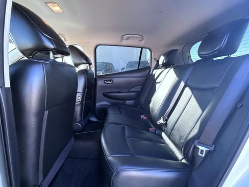 Used 2015 Nissan Leaf SL w/ Premium Package image 20