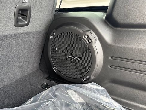 New 2026 Jeep Wrangler Unlimited Sahara AWD/4WD image 23