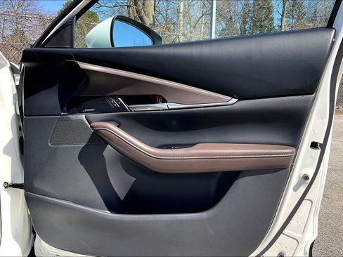 Used 2025 MAZDA CX-30 AWD 2.5 S w/ Premium Package image 24