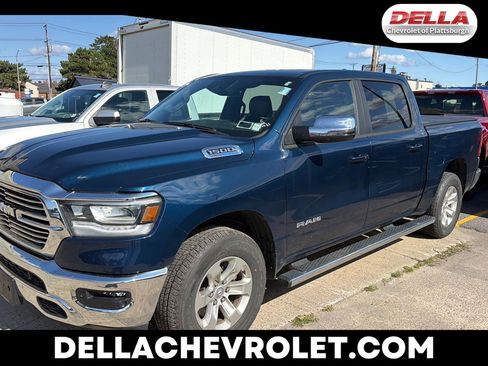 Used 2024 RAM 1500 Laramie AWD/4WD image 1