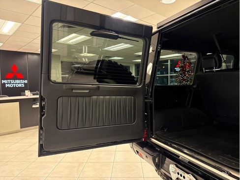 Used 2014 Mercedes-Benz G 63 AMG 4MATIC image 45