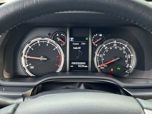 Used 2024 Toyota 4Runner Limited AWD/4WD image 11