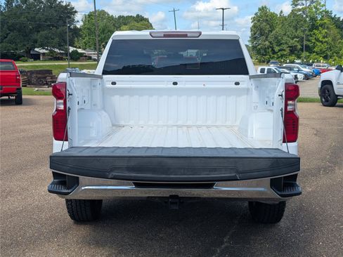 Used 2021 Chevrolet Silverado 1500 LT RWD image 6