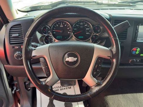 Used 2009 Chevrolet Silverado 1500 LT w/ Power Pack Plus RWD image 12