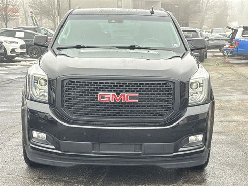 Used 2019 GMC Yukon Denali w/ Denali Ultimate Package image 9