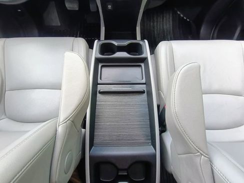 Used 2018 Honda Odyssey EX-L image 41