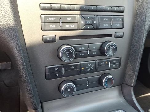 Used 2014 Ford Mustang Coupe RWD image 22