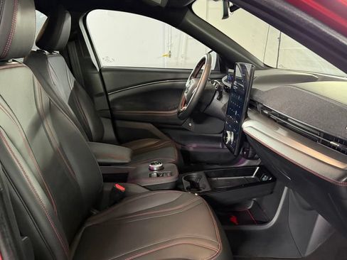 Used 2021 Ford Mustang Mach-E Premium w/ Equipment Group 301A AWD/4WD image 41