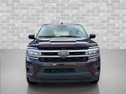 Used 2024 Ford Expedition Max XLT image 8