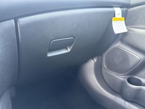 New 2025 Mitsubishi Outlander Sport SE image 38