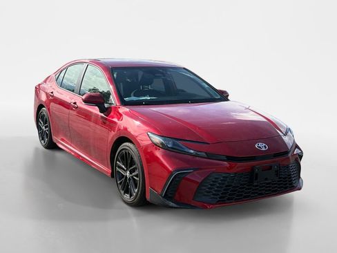 Used 2026 Toyota Camry SE w/ Convenience Package FWD image 8
