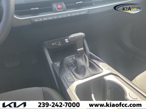 New 2026 Kia K4 FWD image 16