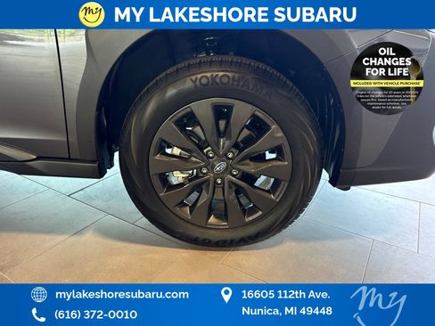Certified 2025 Subaru Outback Onyx Edition AWD/4WD image 32