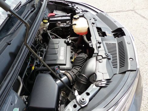 Used 2019 Buick Encore Sport Touring w/ Safety Package image 32