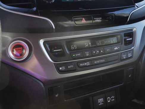 Used 2023 Honda Passport EX-L image 14