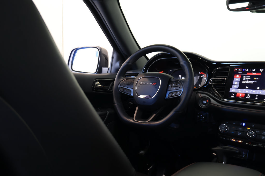 Used 2025 Dodge Durango R/T AWD/4WD image 27
