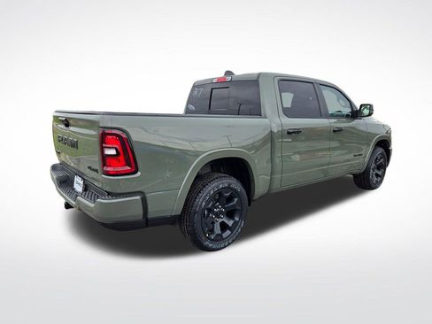 New 2026 RAM 1500 4x4 Crew Cab image 3