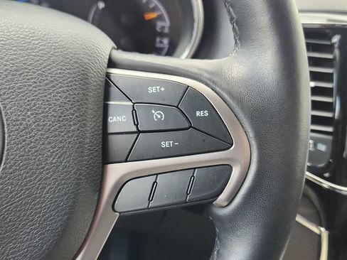 Used 2019 Jeep Grand Cherokee Limited w/ Luxury Group II AWD/4WD image 30