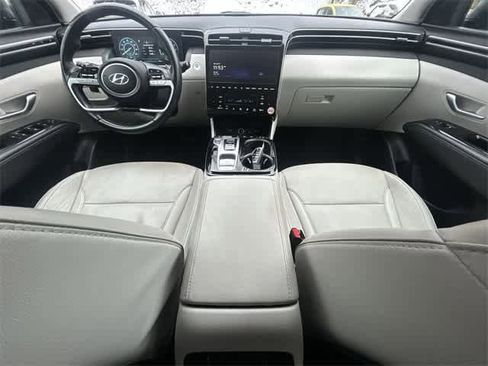Used 2024 Hyundai Tucson Limited image 18