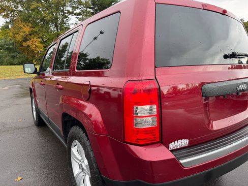 Used 2012 Jeep Patriot Limited w/ Sun/Sound Group image 10