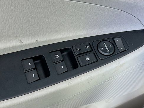 Used 2016 Hyundai Tucson Eco FWD image 17