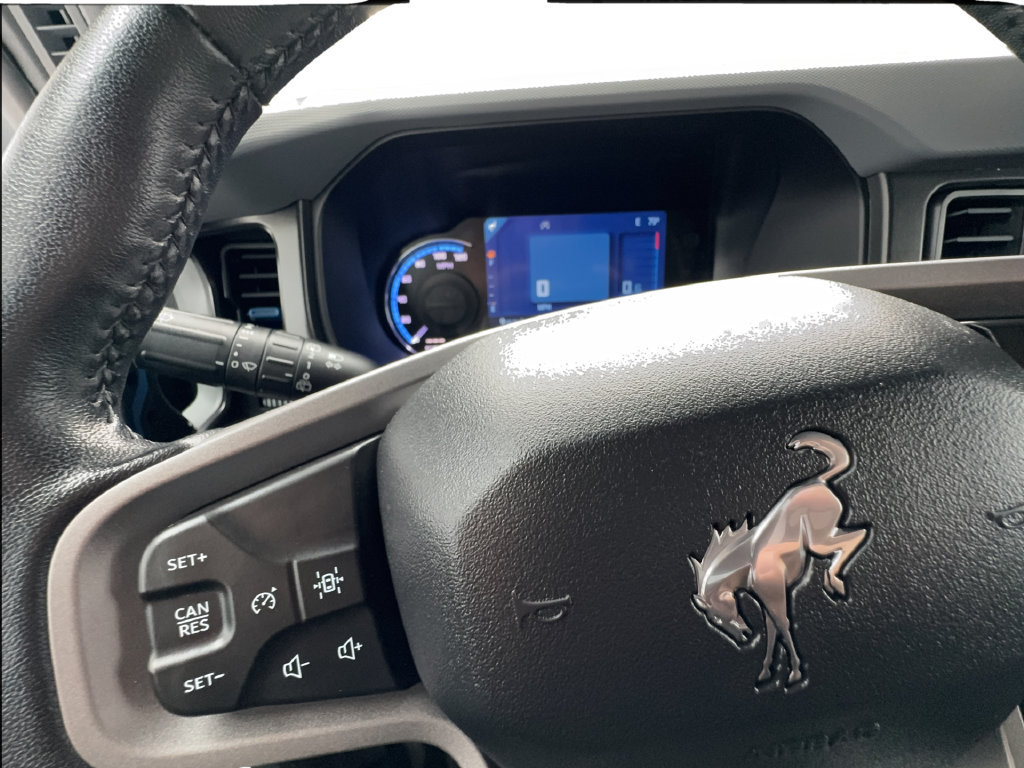 Used 2023 Ford Bronco Black Diamond AWD/4WD image 40