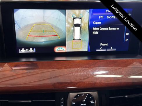 Used 2019 Lexus LX 570 4WD w/ Luxury Package image 5