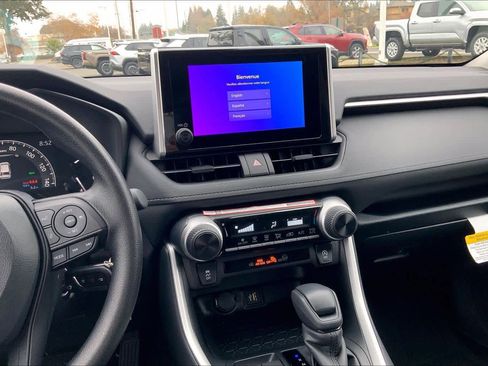New 2025 Toyota RAV4 LE image 6
