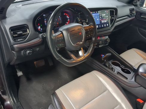 Certified 2024 Dodge Durango GT image 11