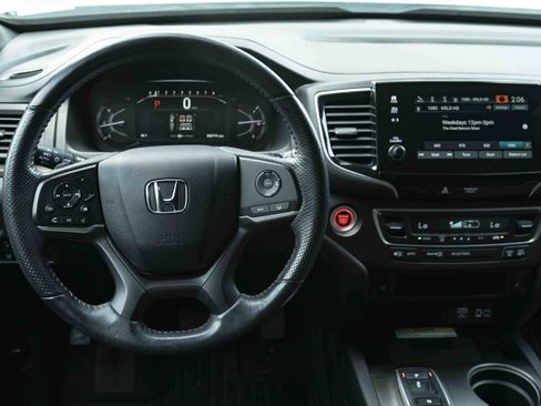 Used 2023 Honda Passport TrailSport image 20