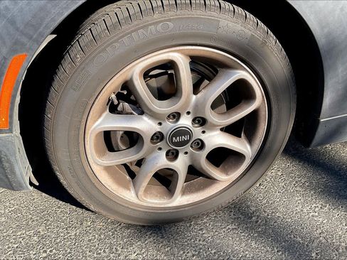 Used 2020 MINI Cooper 2-Door Hardtop image 12