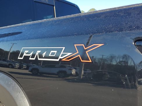 Used 2023 Nissan Frontier Pro-X w/ Technology Package image 7