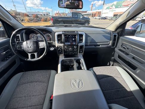 Used 2018 RAM 1500 Big Horn image 18