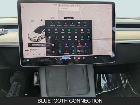 Used 2021 Tesla Model 3 Standard Range Plus image 19