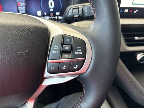 New 2025 Ford Explorer Active image 29