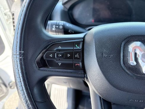 Used 2023 RAM ProMaster 2500 FWD image 25