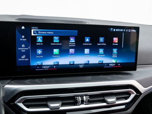 Used 2023 BMW i4 eDrive35 w/ Premium Package image 28