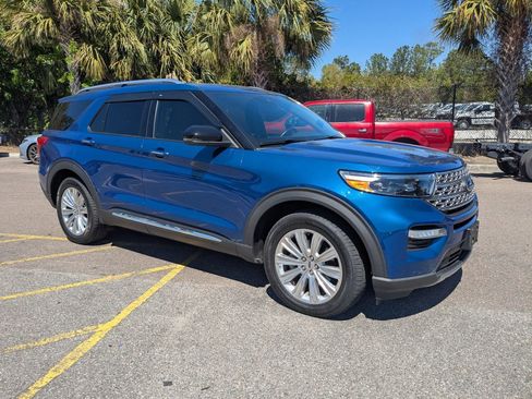 Used 2020 Ford Explorer Limited image 1