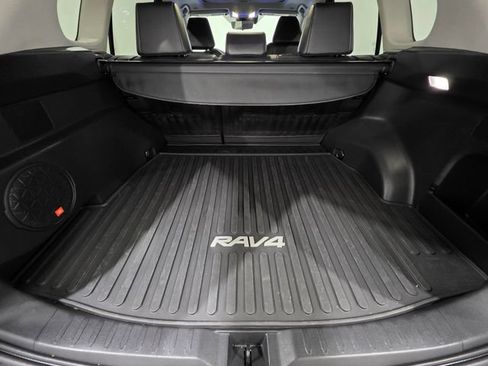 Used 2023 Toyota RAV4 XLE Premium AWD/4WD image 21